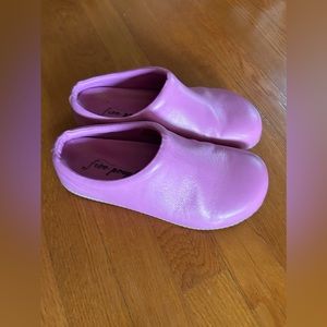 Free People Leather Clogs💜